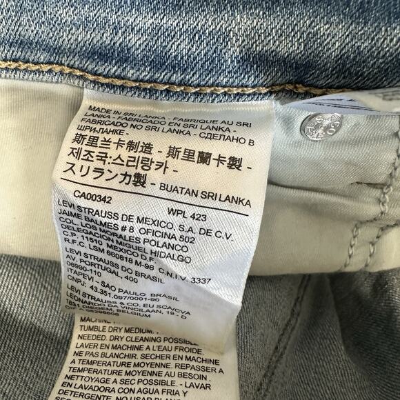 Levis Jeans Womens 24W Classic Straight High Rise Light Wash Stretch Crop Ankle - Picture 9 of 12